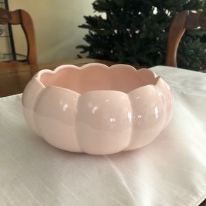 💖 Cute pink scalloped edge bowl 💖